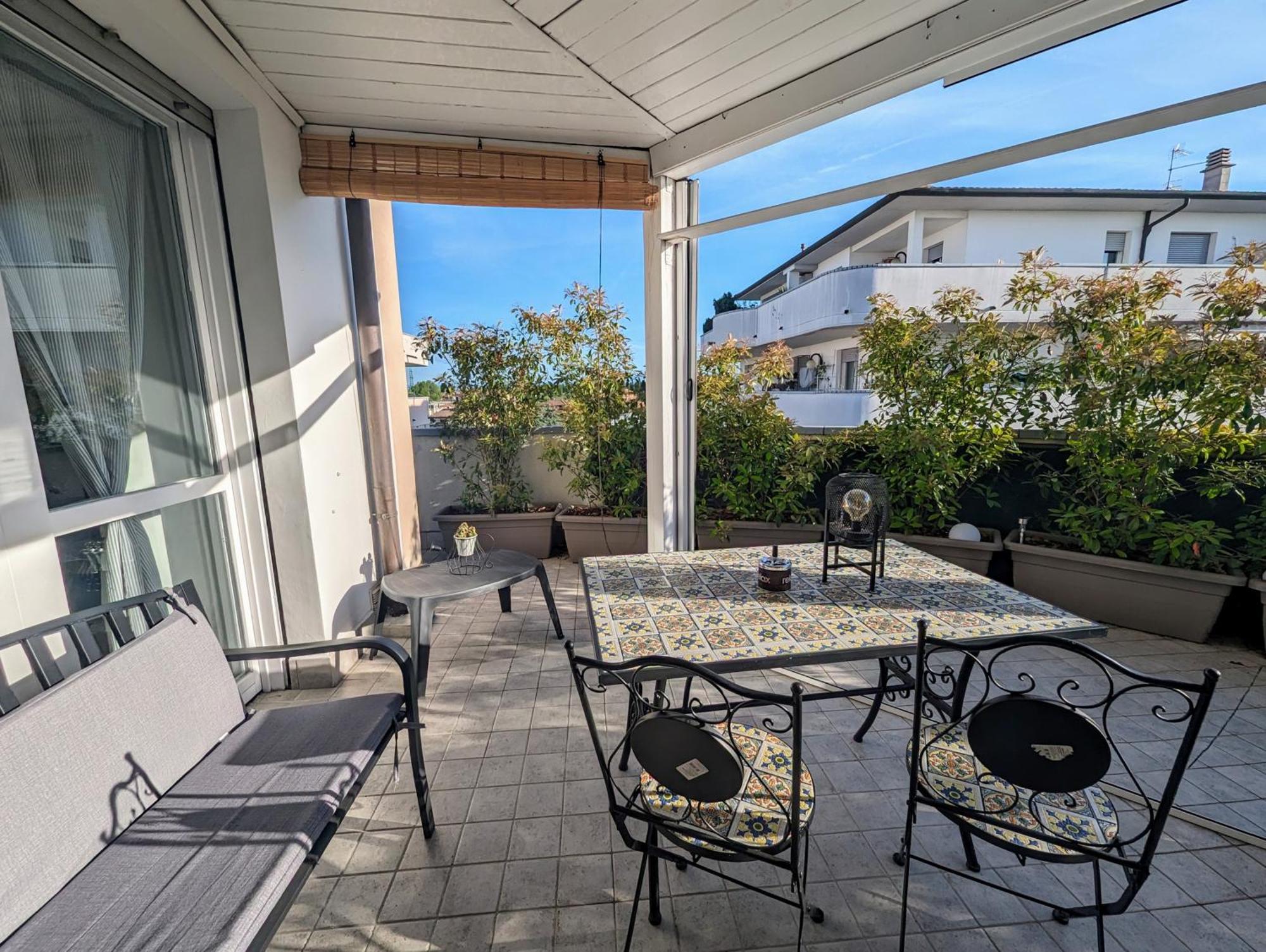 פארמה Appartamento Con Terrazzo מראה חיצוני תמונה